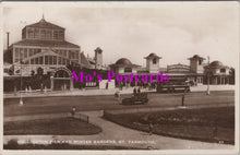 Load image into Gallery viewer, Norfolk Postcard - Great Yarmouth, Wellington Pier and Winter Gardens  HM157
