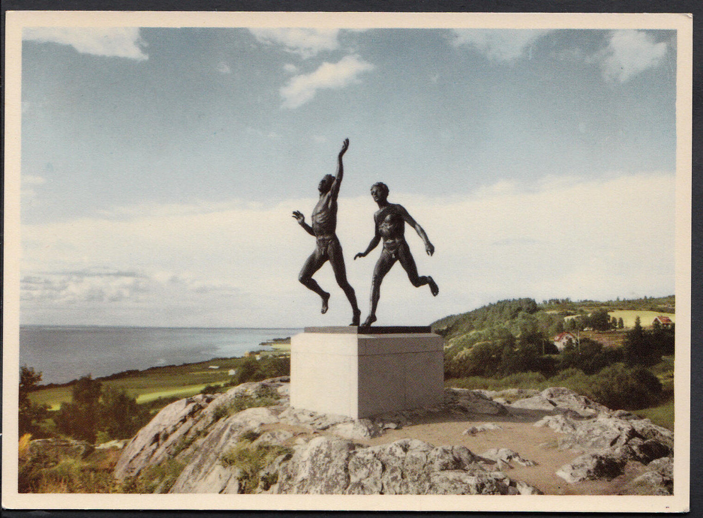 Sweden Postcard - Granna, Sveriges Forsta Iansmonument   WC300