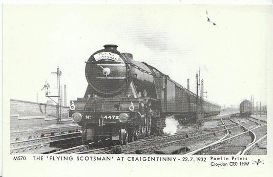 Transport Postcard - Train, The 'Flying Scotsman' at Craigentinny, 1932 - U705
