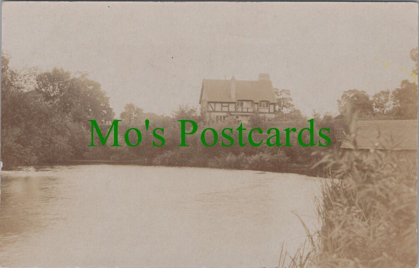 London Postcard? -  Unlocated Scene - Posted West Kensington Ref.RS29444