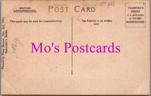 Load image into Gallery viewer, Northumberland Postcard - Newcastle On Tyne, Neville Street &amp; Station  HM403
