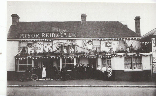 Hertfordshire Postcard: Potters Bar White Horse Pub Coronation 1902 (Repro) 2113