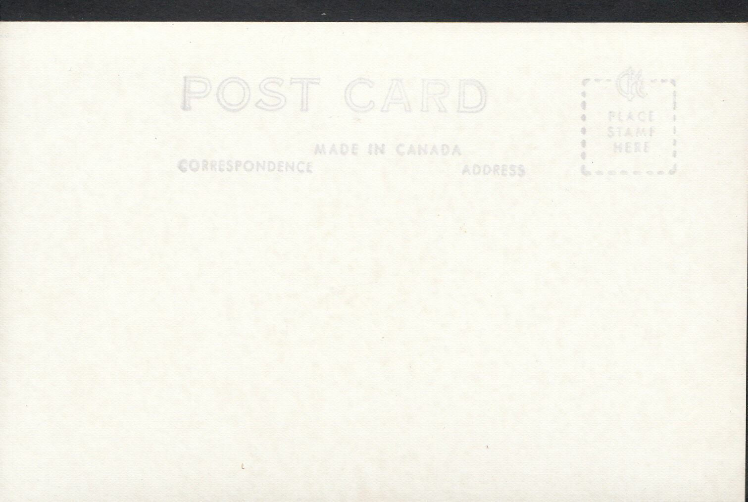 Canada Postcard - Laurentide Inn, Ste Agathe Des Monts, P.Q  - DP641