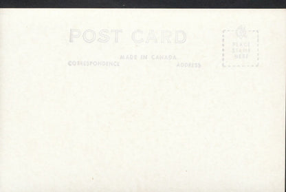Canada Postcard - Laurentide Inn, Ste Agathe Des Monts, P.Q  - DP641