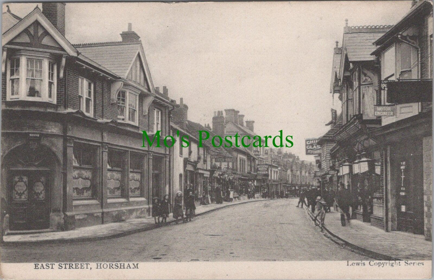 Sussex Postcard - East Street, Horsham  Ref.SW9645