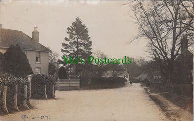 Kent Postcard - Kennington Village Ref.SW9647