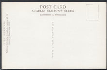 Load image into Gallery viewer, Surrey Postcard - New Malden,  Fountain Corner   Ref.RT3
