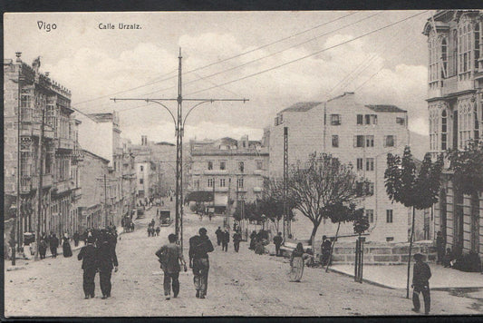 Spain Postcard - Vigo - Calle Urzalz   MB2294