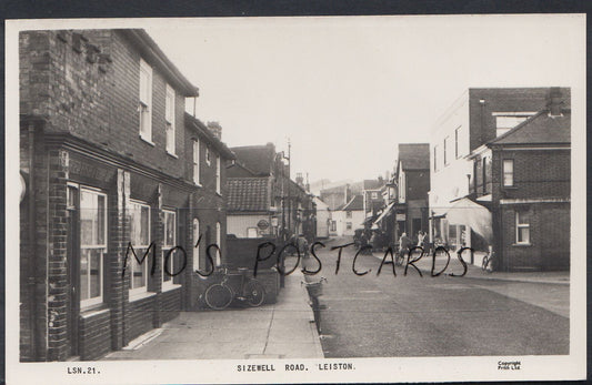 Suffolk Postcard - Sizewell Road, Leiston  RT1426