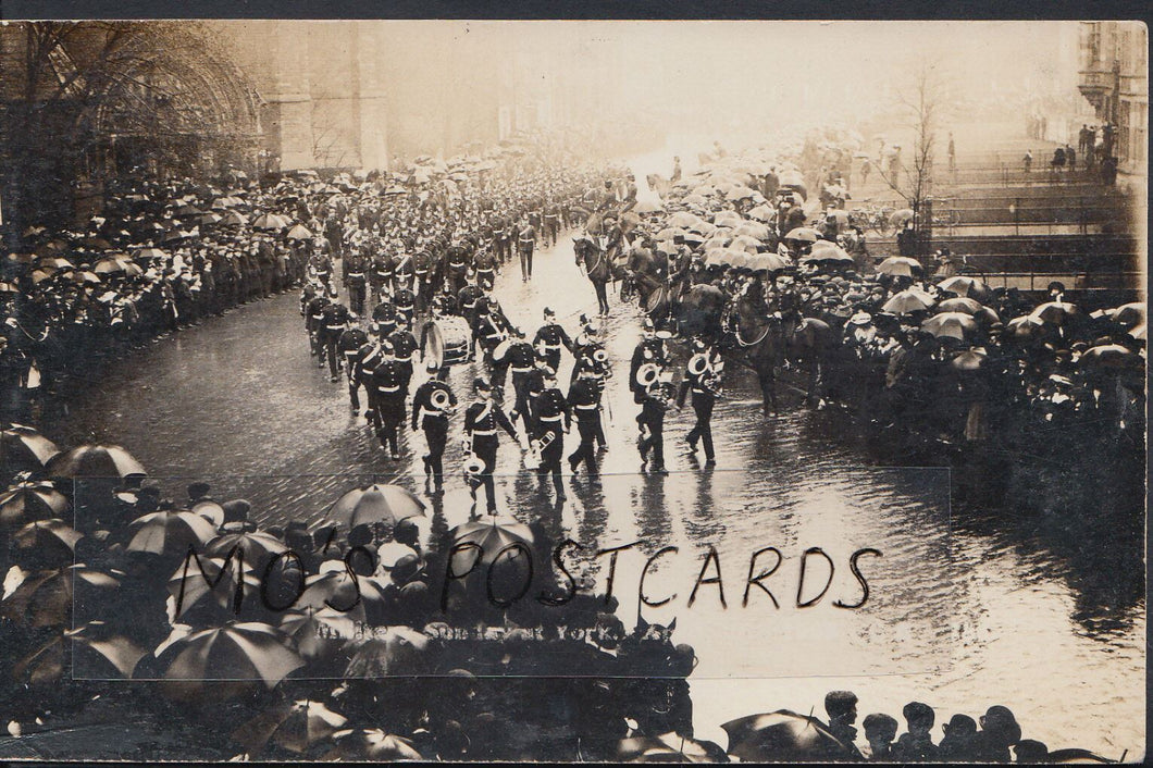 Yorkshire Postcard - Military Sunday at York    C514