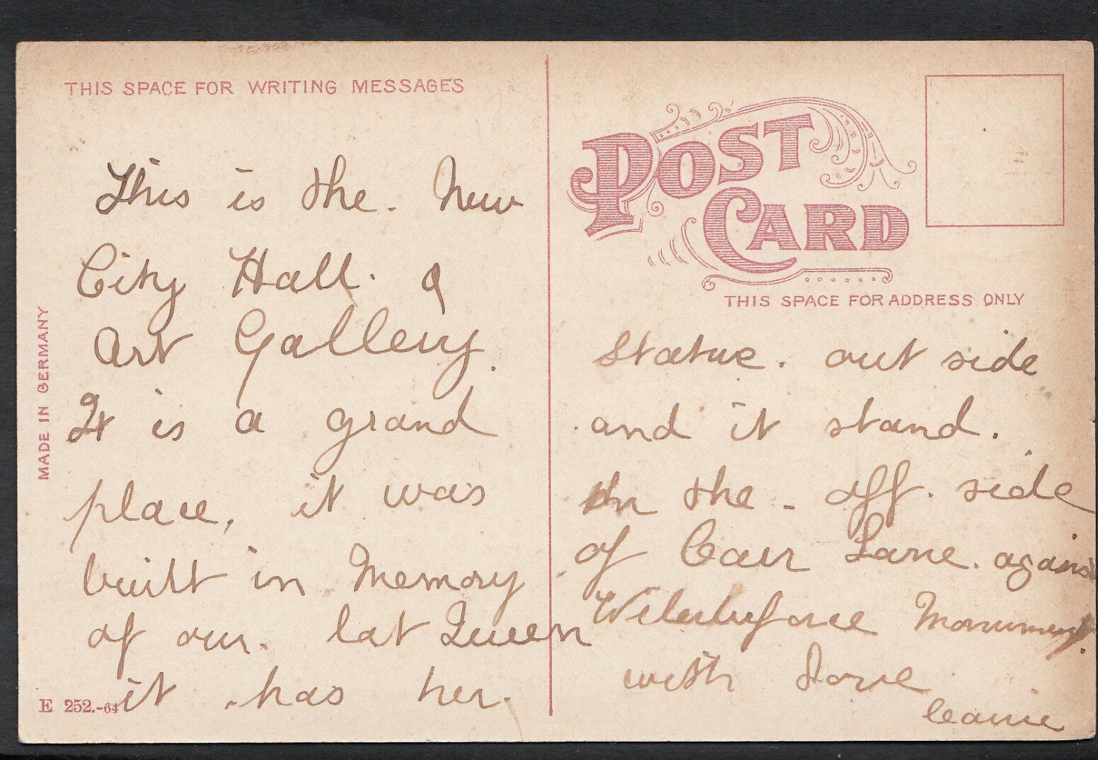 Yorkshire Postcard - City Hall, Hull A2693