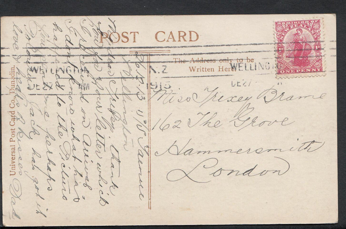 New Zealand Postcard - Railway Offices, Wellington     A6446