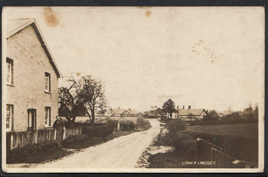 Lincolnshire Postcard - Lower Lindsey    H829