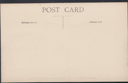 Lancashire Postcard - Ribblebank and Moorings, Warton Bank    U1631
