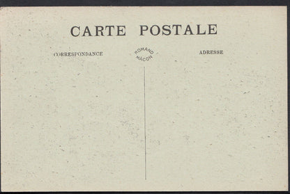 France Postcard - Formerie (Oise) - Place De La Republique  MB308