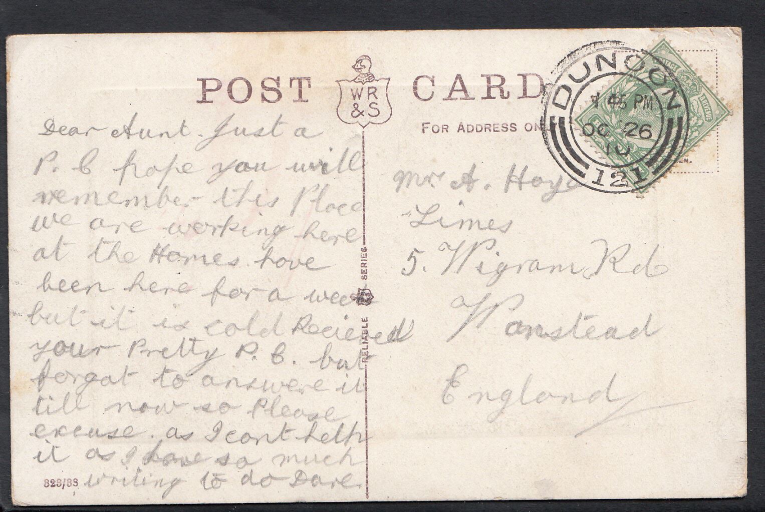 Scotland Postcard - Castle Gardens, Dunoon    RT646