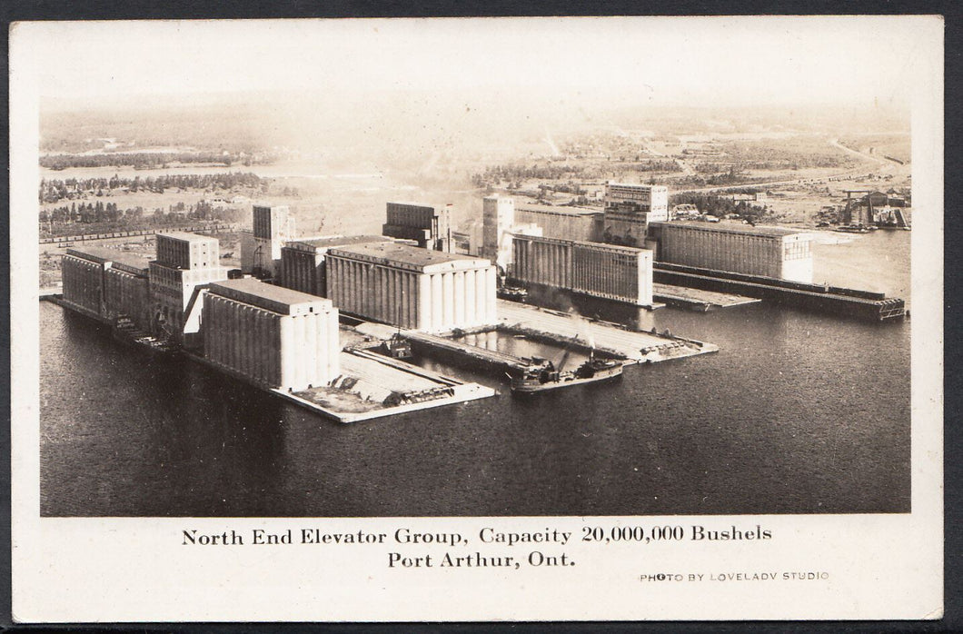 Canada Postcard - North End Elevator Group, Port Arthur, Ontario  RT2268