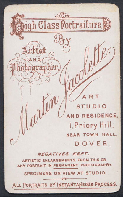 CDV (Carte De Visite) - Portrait of a Dover Lady Called Edith.M.Smith    RT951