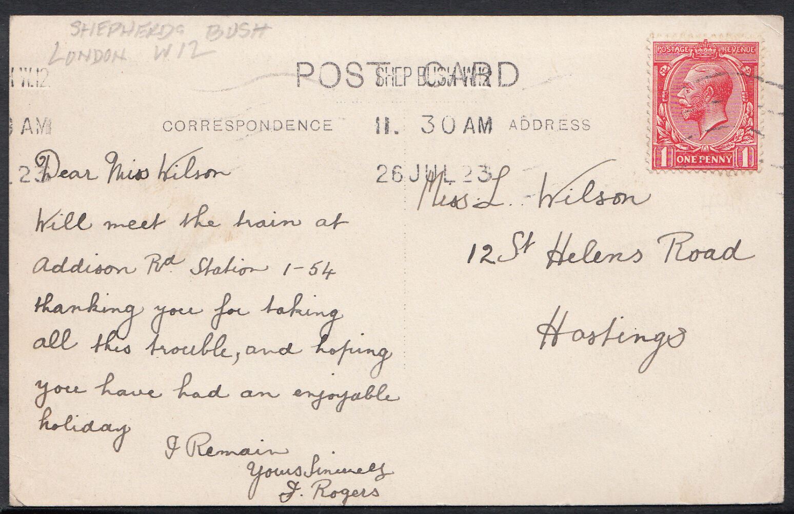 London Postcard - Warbeck Road, Shepherds Bush   P616