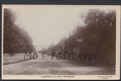 Northamptonshire Postcard - Aldwincle Village, Thrapston, Real Photo   P549