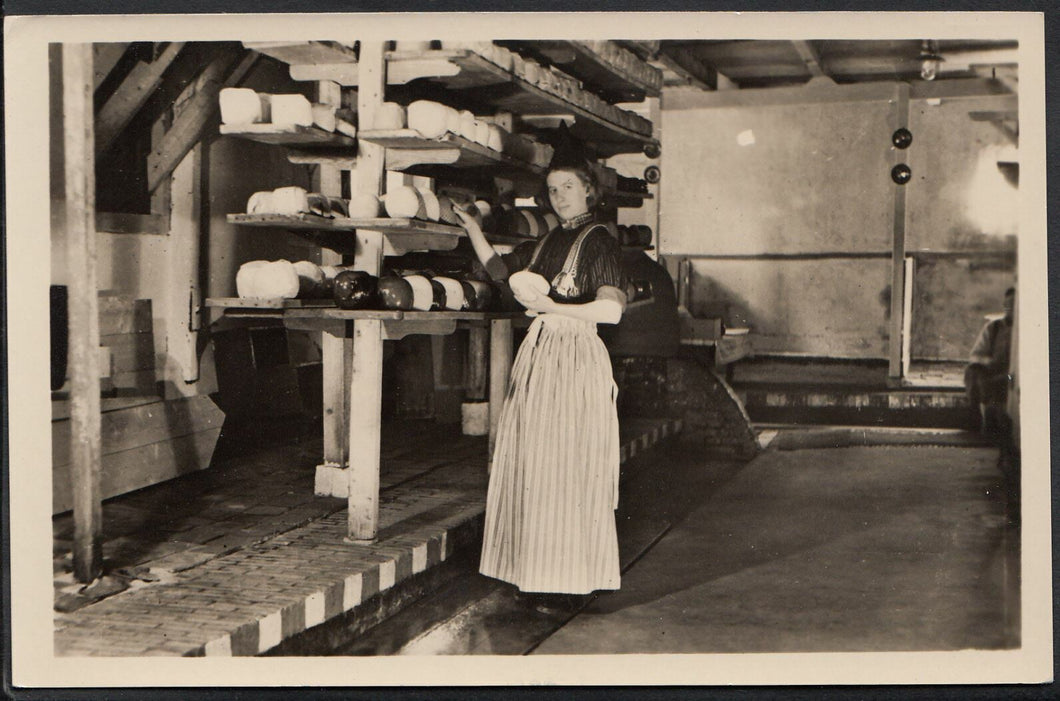 Netherlands Postcard - Droogstelling (Kaas) - Cheese Drycaffold  A8812