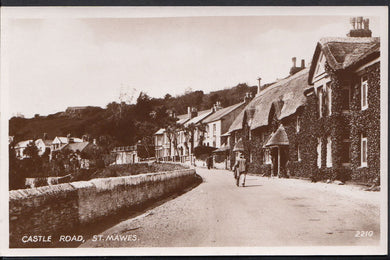 Cornwall Postcard - Castle Road, St Mawes   A9105