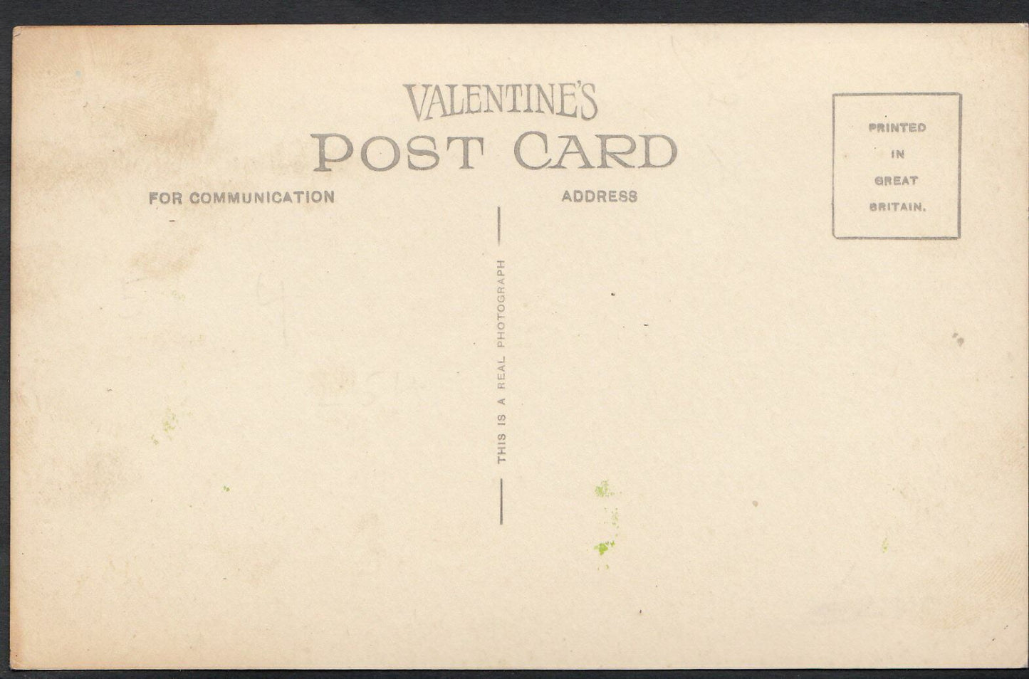 Derbyshire Postcard - Fountain Square, Tideswell A2736