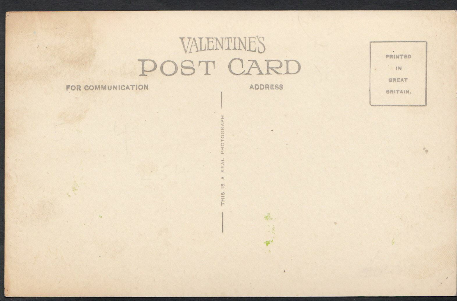 Derbyshire Postcard - Fountain Square, Tideswell A2736