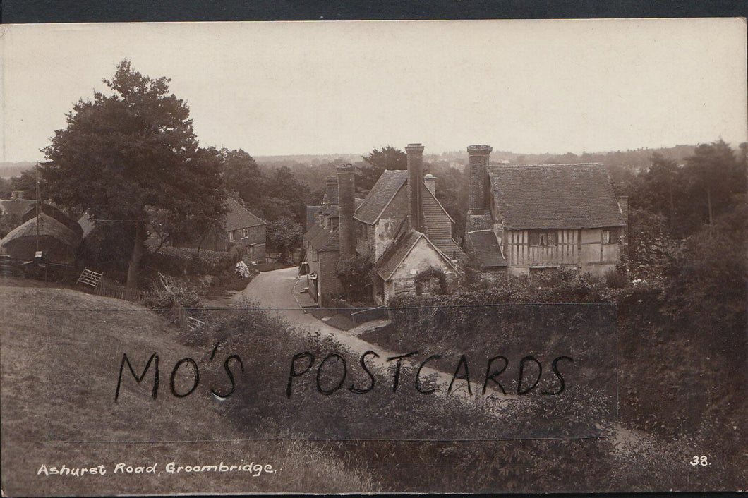 Kent Postcard - Ashurst Road, Groombridge    MB1350