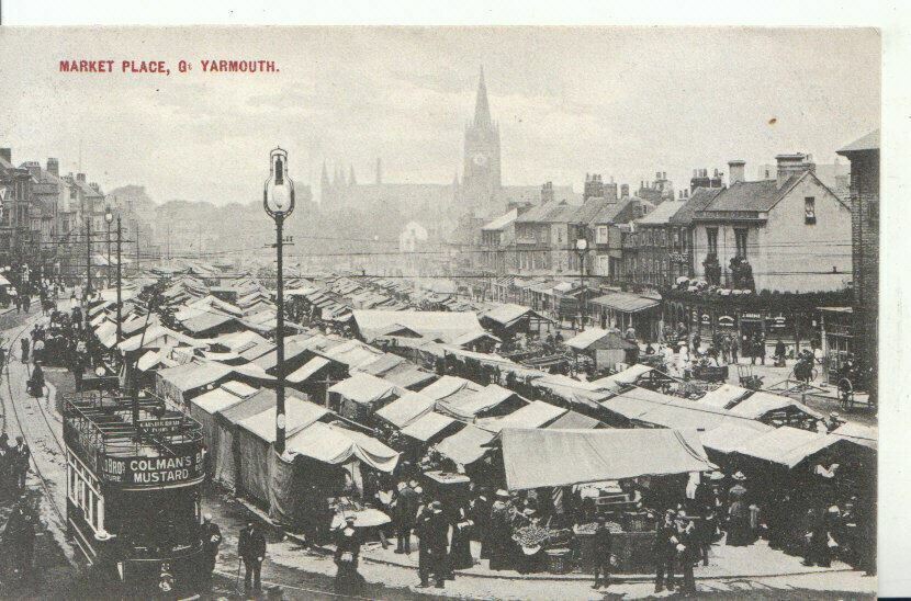 Norfolk Postcard - Market Place - Great Yarmouth - Ref 10066A