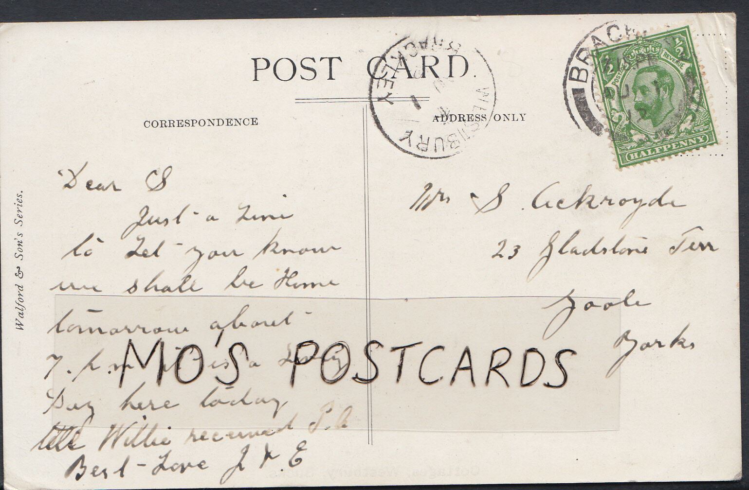 Buckinghamshire Postcard - Cottages, Westbury   RT