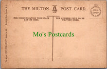 Load image into Gallery viewer, Statue of Lord Nunburnholme, Hull, Yorkshire
