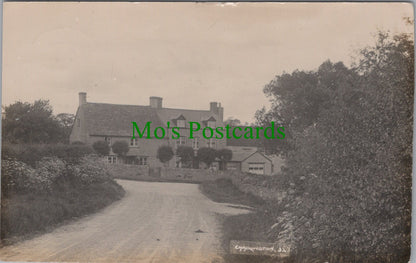 Chadlington Village, Oxfordshire
