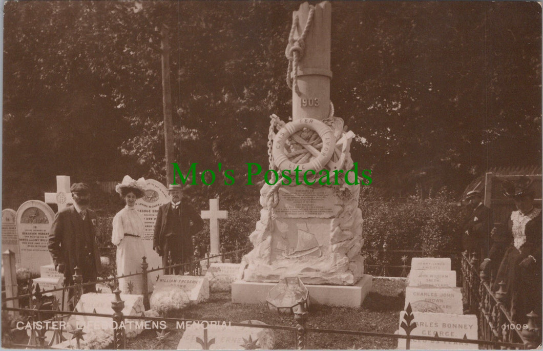 Lifeboatmens Memorial, Caister, Norfolk