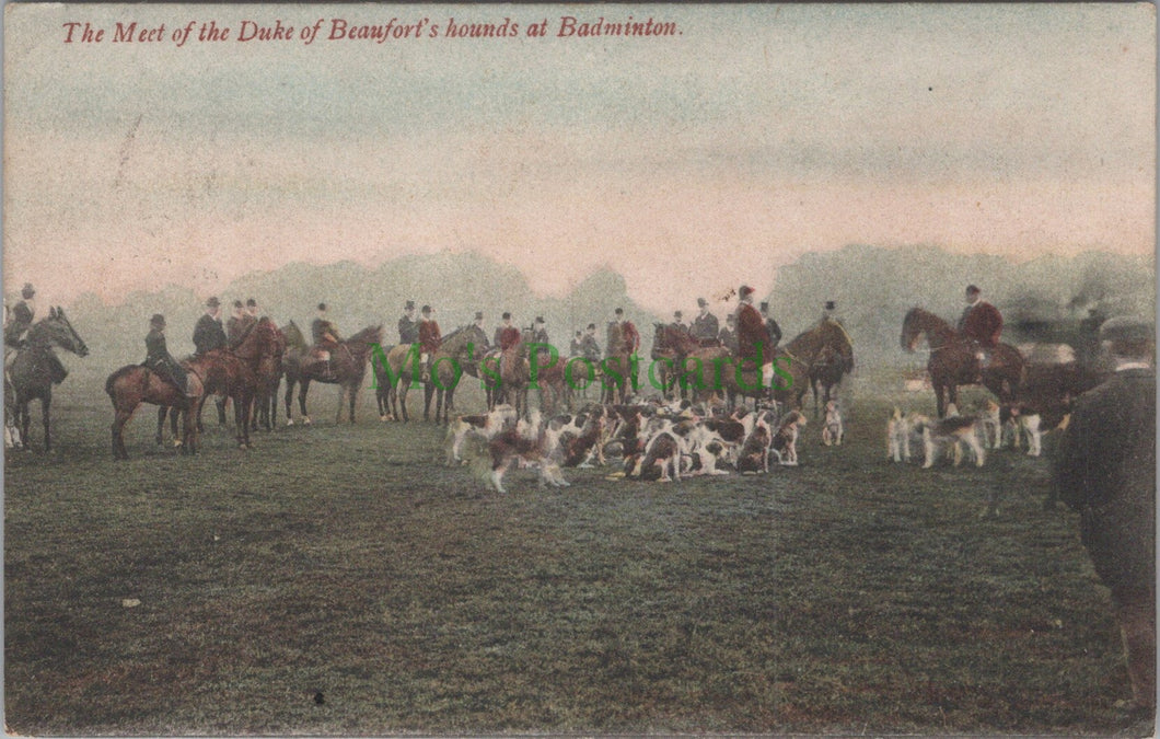Gloucestershire Postcard - The Meet of The Duke of Beaufort's Hounds, Badminton HP643