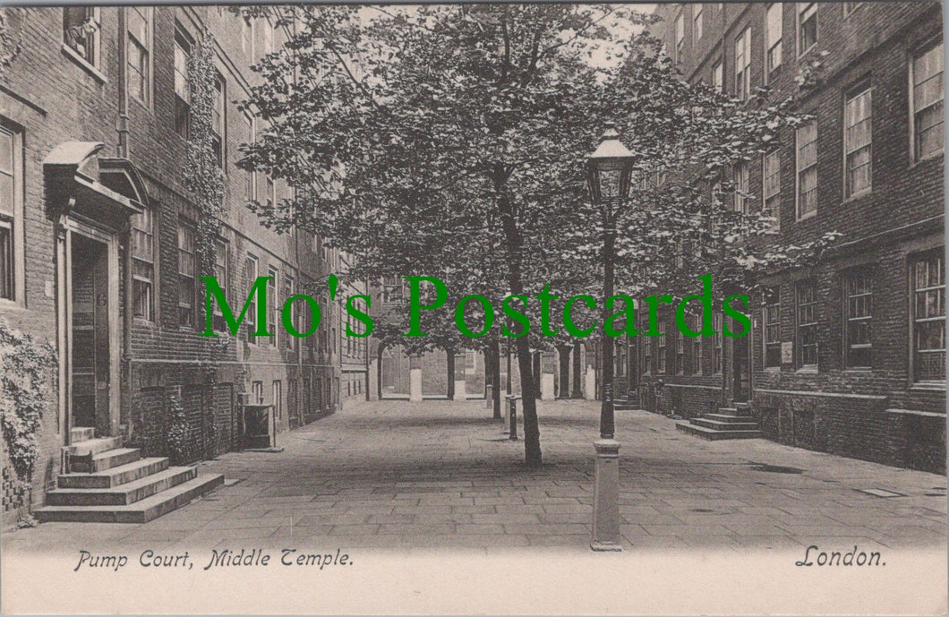 London Postcard - Pump Court, Middle Temple  Ref.SW9779