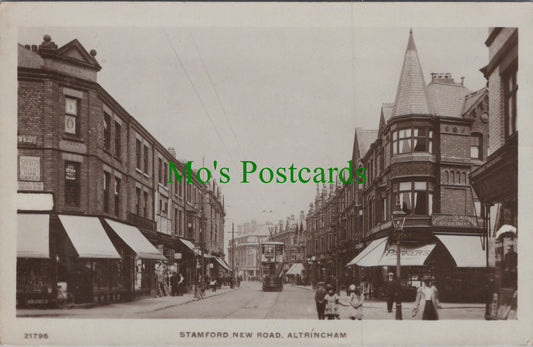 Cheshire Postcard - Stamford New Road, Altrincham   Ref.HP440