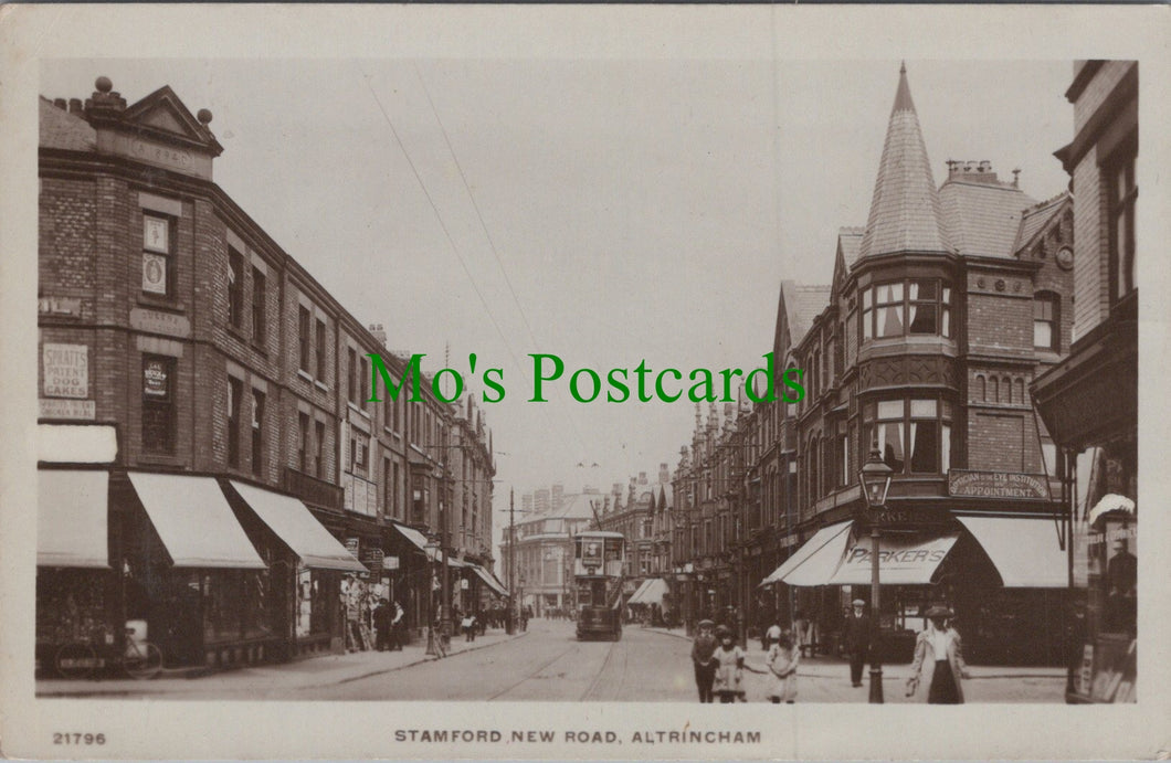 Cheshire Postcard - Stamford New Road, Altrincham   Ref.HP440