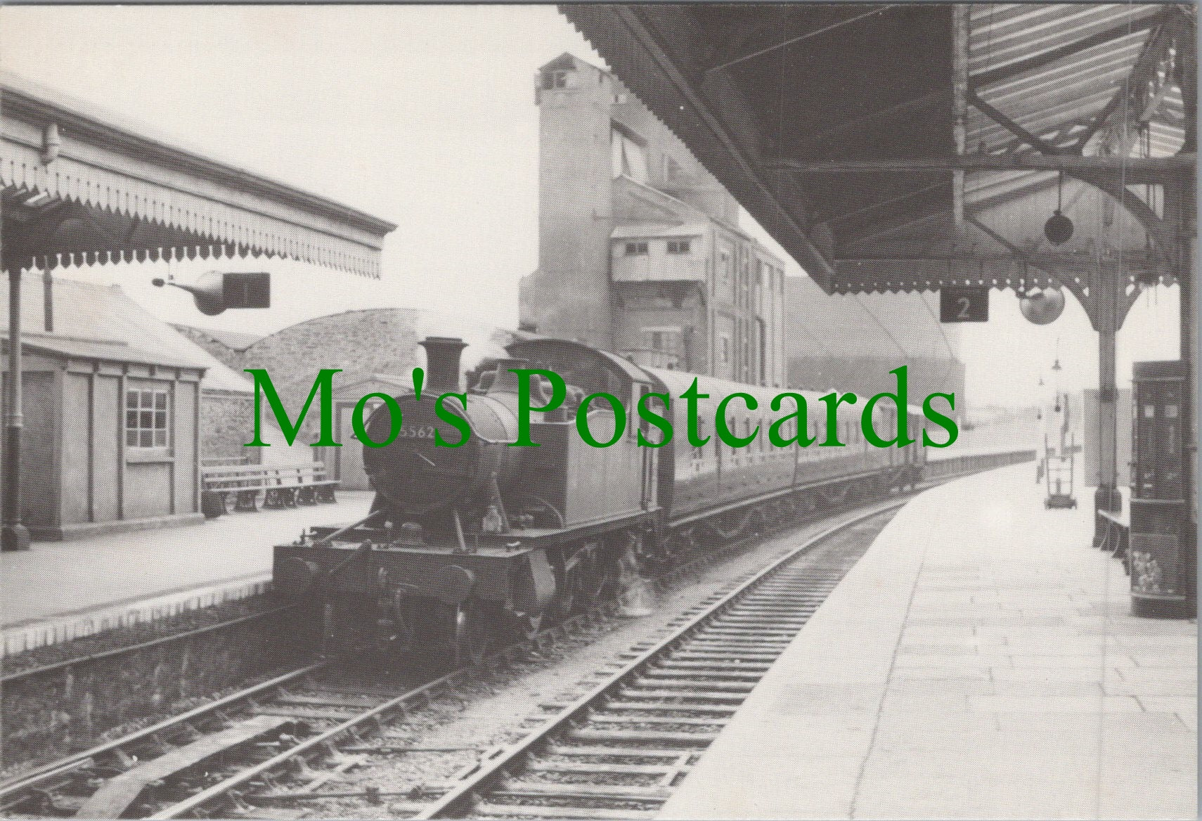 Railway Postcard - Engine No.5562 With a Train at Newquay, 1960 - Ref.SW10206
