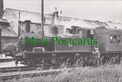 Railway Postcard - Engine No 1466 With a Train at Ashburton, 1958 - Ref.SW10212