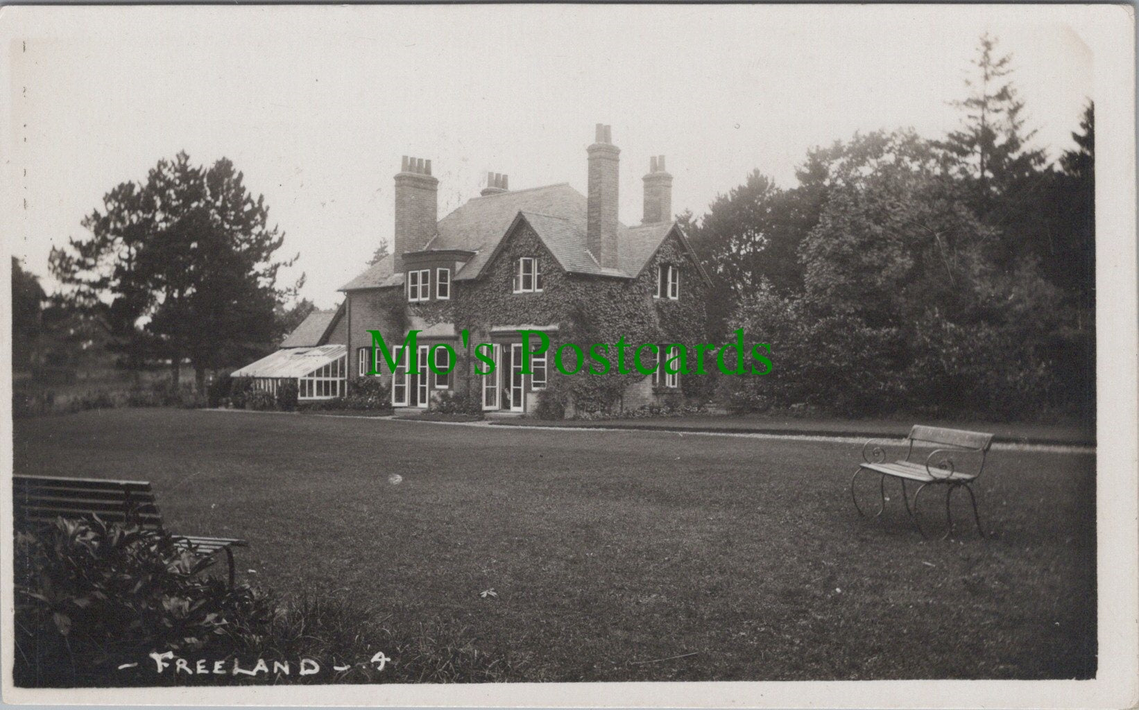 Freeland Village, Oxfordshire