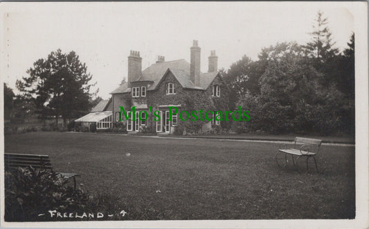 Freeland Village, Oxfordshire