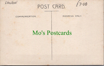 London Postcard - May Day, Whitelands College Ref.SW9825
