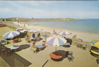 Channel Islands Postcard - L'Ancresse Bay, Guernsey  Ref.SW9962