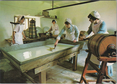 Oxfordshire Postcard - Dairy Maids, Manor Farm Museum, Cogges, Nr Witney Ref.SW9978