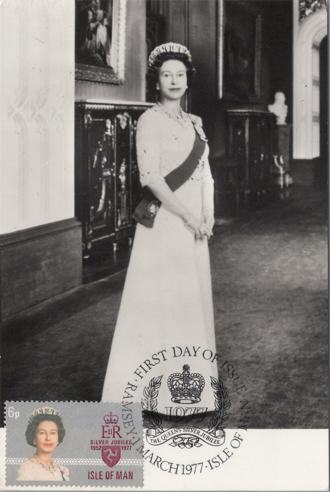Royalty Postcard - H.M.Queen Elizabeth II, Silver Jubilee  Ref.SW10019