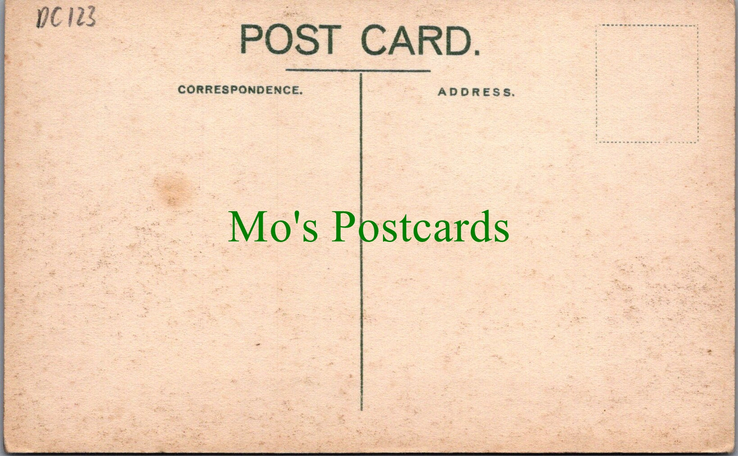 Sussex Postcard - Portslade, Entrance To Industrial School   DC123