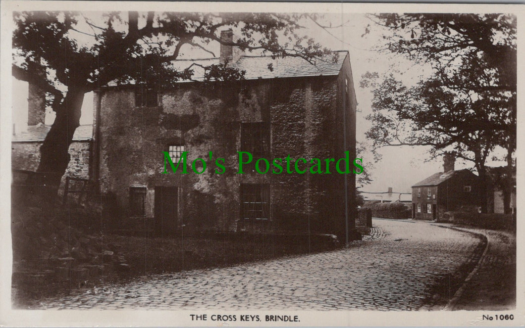 Lancashire Postcard - Brindle Village, The Cross Keys - Chorley HP486