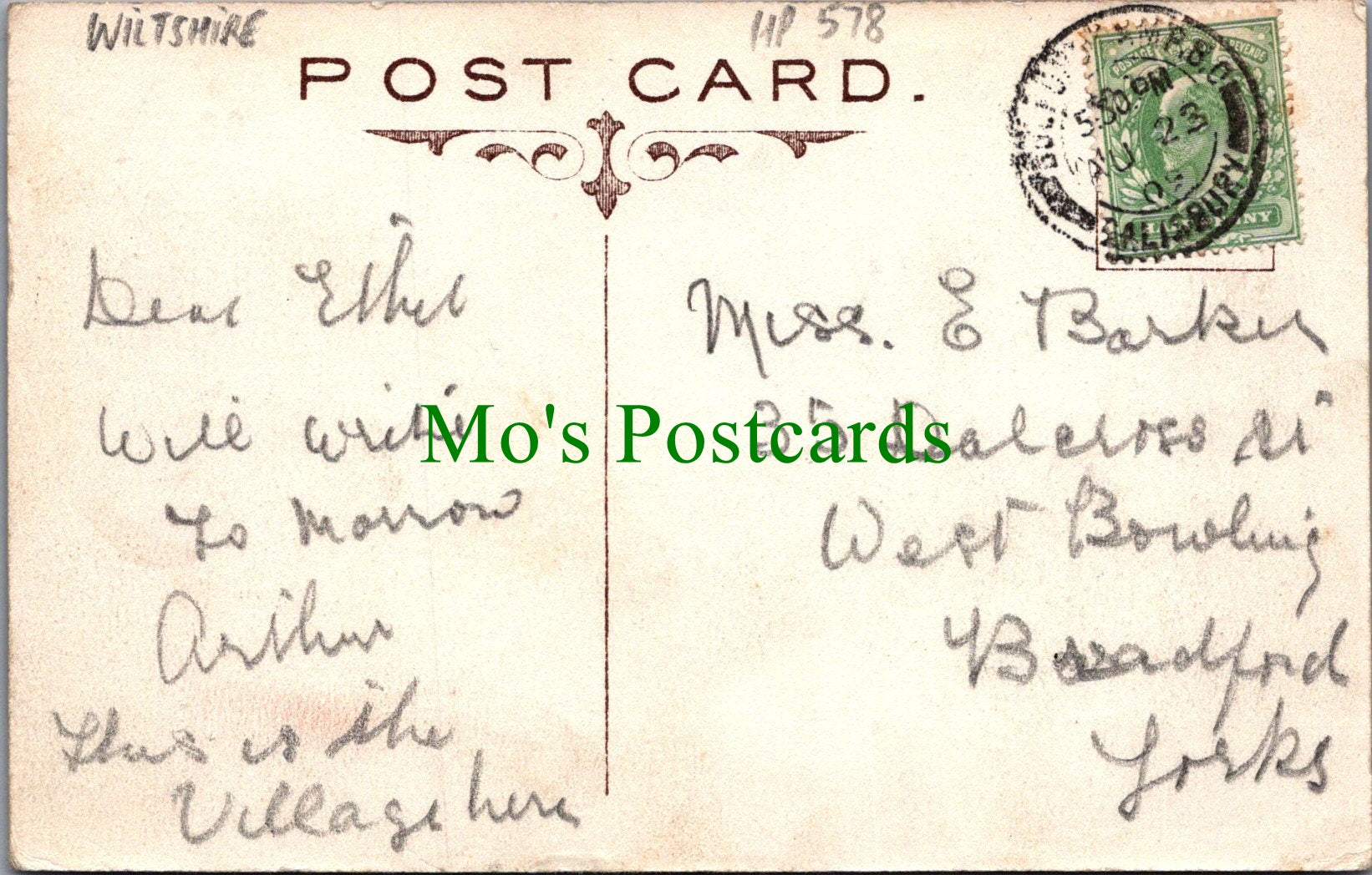 Wiltshire Postcard - Amesbury, Church Street  HP578