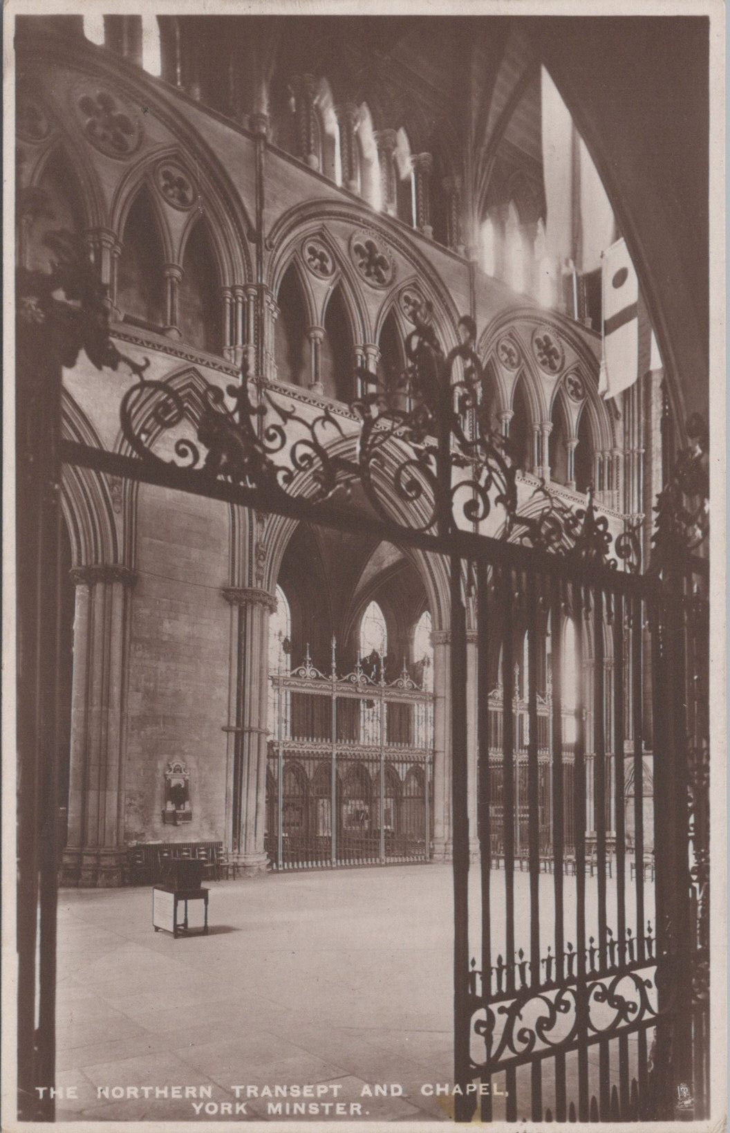 Yorkshire Postcard - York Minster, The Northern Transept & Chapel  SW10803